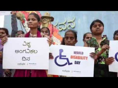 Human chain formed in India to demand rights for the disabled