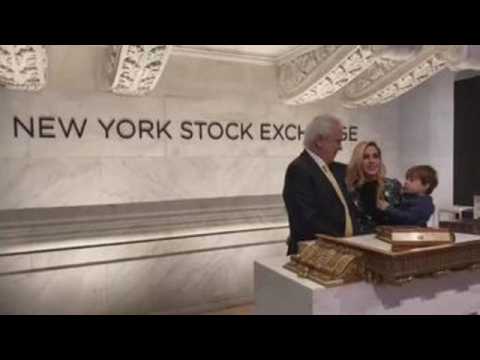 Petrobas CEO rings opening bell at NYSE