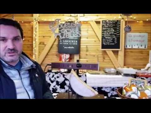 Marché de Noël à Saint Avold : Patrice présente le chalet de la Grange à fromages