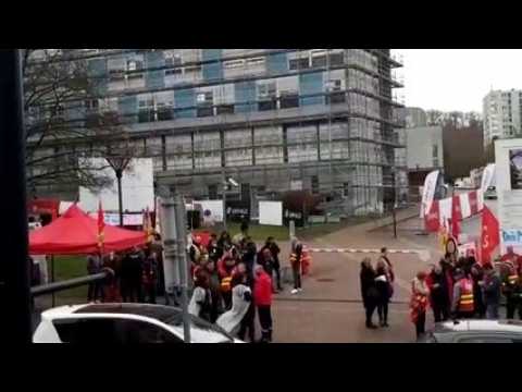 Thionville : opération tractage à Bel Air en cours