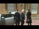 Boris Johnson heads to Buckingham Palace to meet Queen Elizabeth II