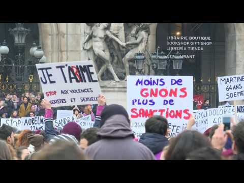 Thousands march in Paris to condemn violence against women