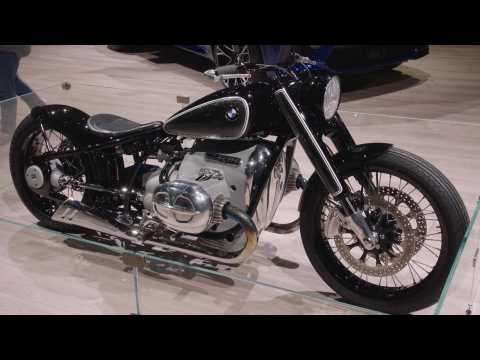 The new BMW Motorrad Concept R 18 at LA Auto Show 2019
