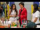 Kris Jenner hands out meals at food bank