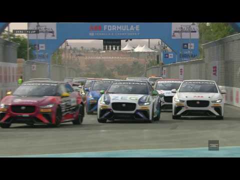 Jaguar I-Pace eTrophy - Round one race Hightlights