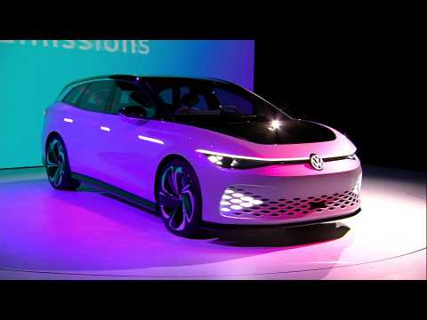 Volkswagen ID. SPACE Vizzion Concept Design on the stage at the Petersen Automotive Museum