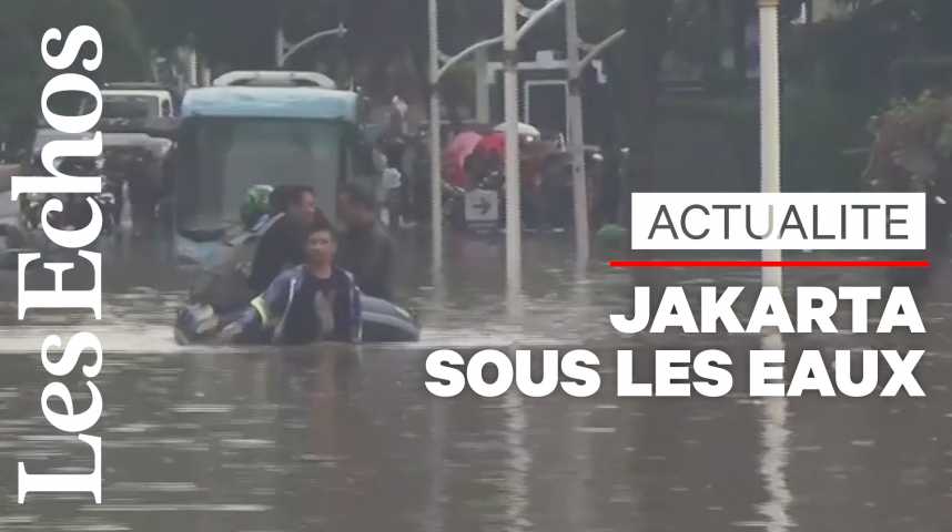 Illustration pour la vidéo Inondations en Indonésie: le bilan s'élève à au moins 23 morts