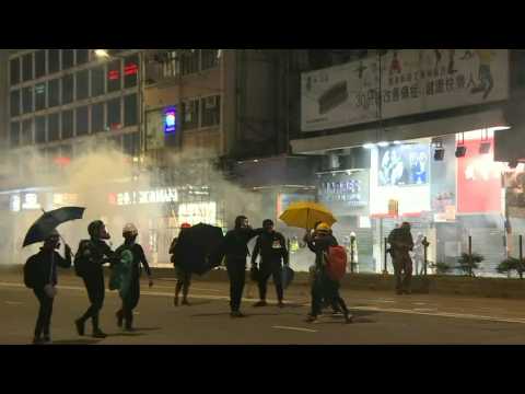Thousands brave tear gas, defy police in latest Hong Kong march