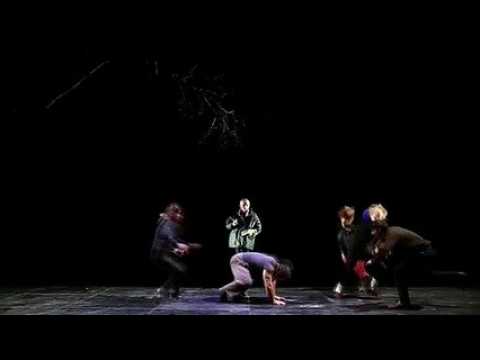 Le dessinateur Bauer en immersion au sein du Cirque Plume