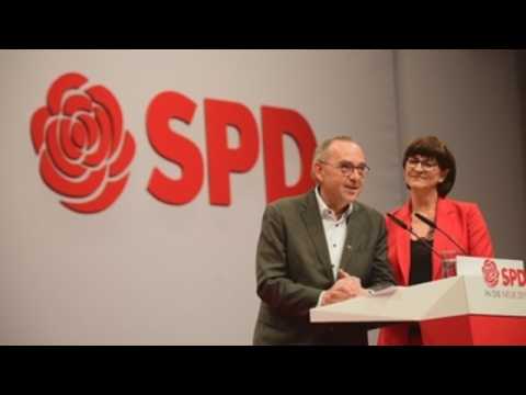 German Social Democrats seek reunion with left wing