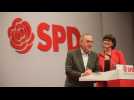 German Social Democrats seek reunion with left wing
