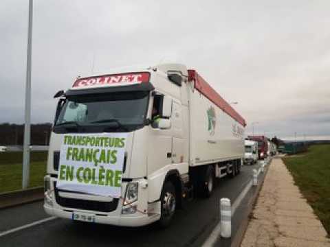 Opération escargot des routiers sur l'A36 : les transporteurs routiers expriment leur colère