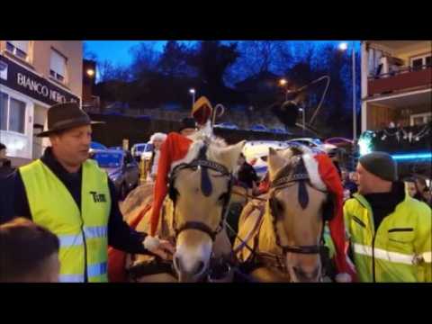 Sarreguemines : Saint Nicolas récompense les enfants sages