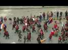 Demonstrators in Bolivia's La Paz protest against political crisis - Label : AFPTV - First images - Category : News