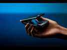 Motorola unveils new Razr flip phone