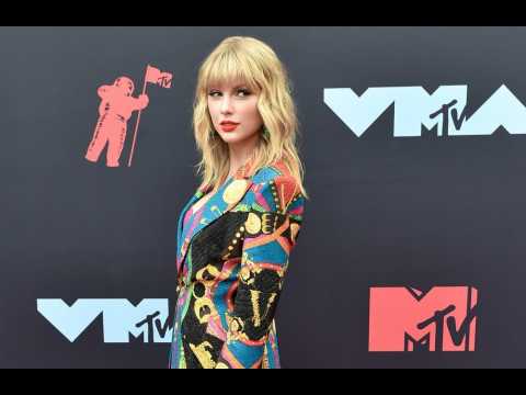 Taylor Swift claims she's banned from performing own songs
