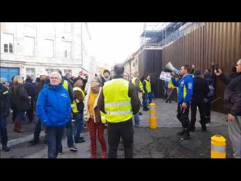 Besançon. Un an après le début du mouvement, les gilets jaunes ont défilé dans le calme