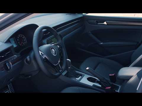 2020 Volkswagen Passat SEL Premium in Reflex Silver Interior Design