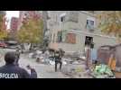 Albania/earthquake: French rescuers flee building during aftershock - Label : AFPTV - First images - Category : News