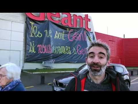 Besançon / Blocage à Châteaufarine : Interview de Charles Jacques, militant d’ANV Cop 21