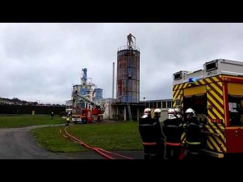 Intervention des pompiers chez Gente meubles à Chauvoncourt (55)