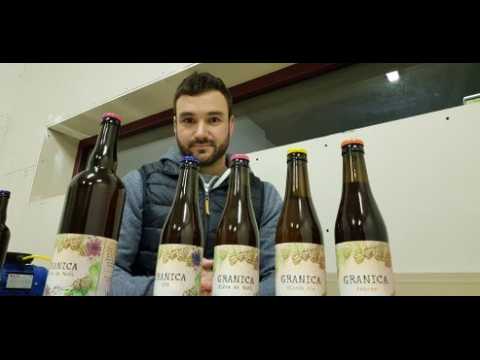 Nouveau venu dans le paysage microbrassicole de Thur et Doller, Vincent Throo, présente la bière de Noël Granica qu'il brasse à Michelbach, entre Thann et Masevaux.