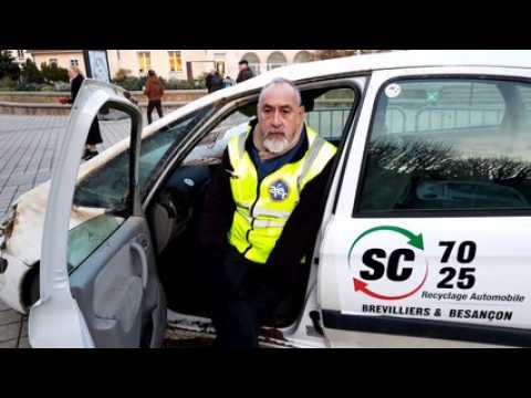Besançon : une voiture accidentée pour une opération de prévention à la sécurité routière