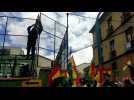 Police mutiny as officers join opposition movement in La Paz - Label : AFPTV - First images - Category : News