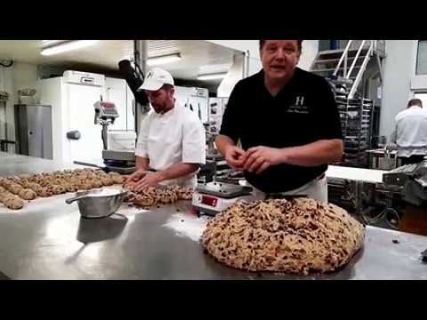 Saverne (67) : Confectionnez un Stolle de Noël grâce au savoir-faire du pâtissier Eric Haushalter