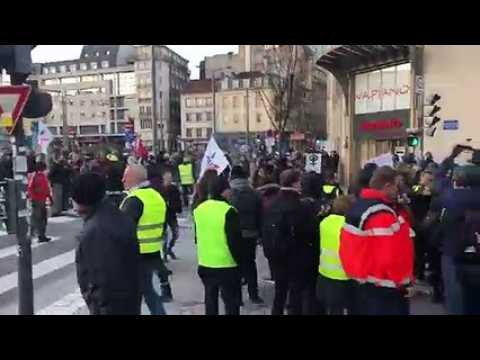 Nancy : les manifestants repoussés place de la République