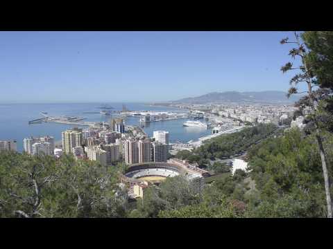 Malaga residents embrace deconfinement