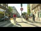 Cyclists on Paris's Rue de Rivoli