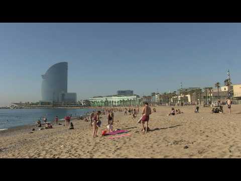 Barcelona opens beaches and parks after COVID-19 closure