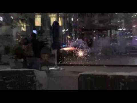 Protesters, looters defy New York 11pm curfew