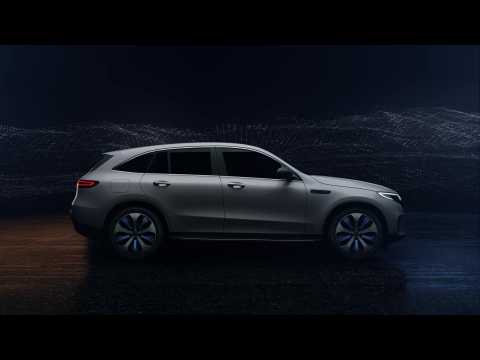 The Mercedes-Benz EQC intelligently helps you maximize the energy use
