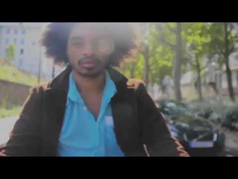 An Oversimplification of Her Beauty - Extrait 1 - VO - (2012)