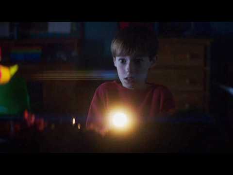 Poltergeist - Extrait 3 - VO - (2015)