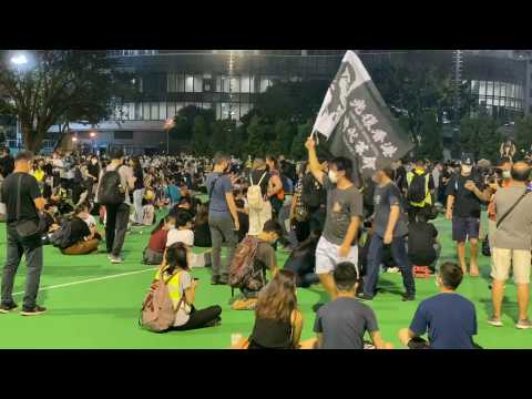 Hong Kong protesters defy Tiananmen vigil ban