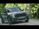MINI Cooper S Countryman ALL 4 Driving Video