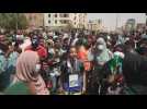 Hundreds of thousands of Sudanese demand the promised democratic reforms