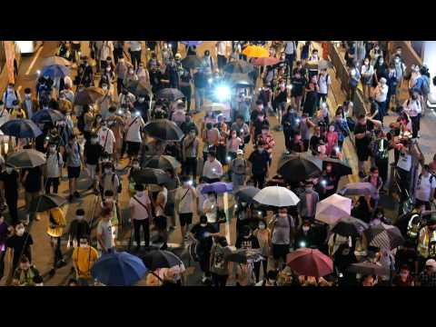 Protesters defy police in Hong Kong