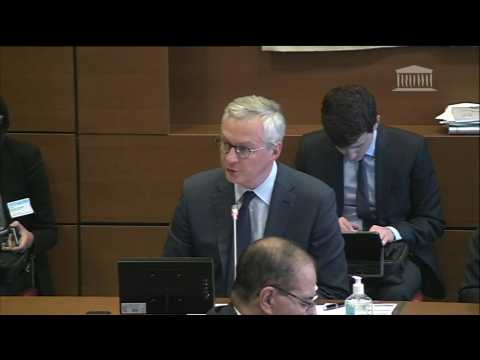 France to see 800,000 job losses in coming months: minister