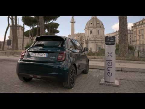 New Fiat 500 "la Prima" hatchback Charging demo
