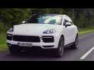 Porsche Cayenne Coupé in carrara white Driving Video