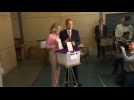Australia: Opposition leader Bill Shorten casts his vote