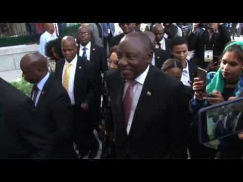 Ramaphosa, deputies arrive at new parliament in Cape Town