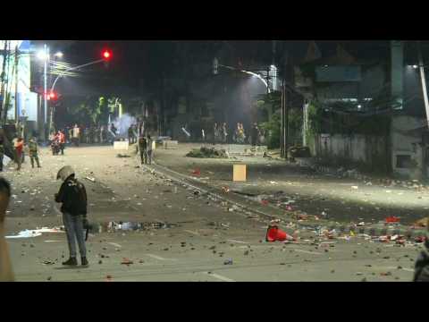 Violent election clashes continue in Indonesian capital