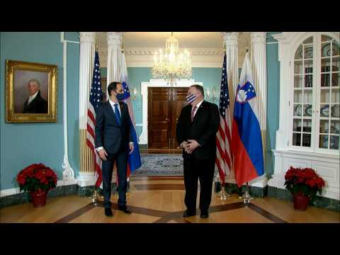 Pompeo welcomes Slovenian FM Logar to the State Department
