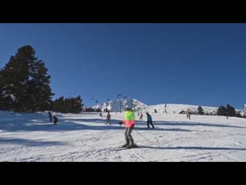 Bansko ski resort opens in Bulgaria
