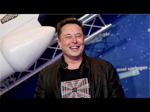 Elon Musk Sells 3 Homes, Vows To "Own No Home"